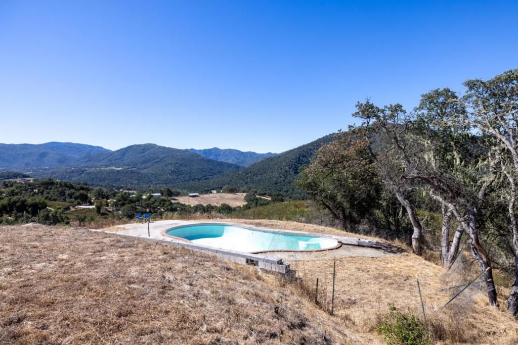 190 Cachagua Road, Carmel Valley, CA, 93924