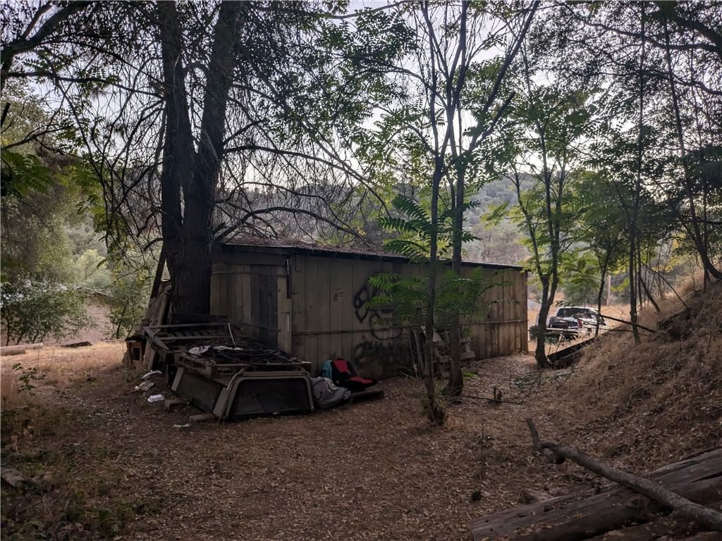 Property photo 28