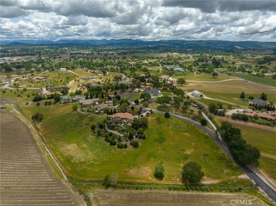 2230 Del Sol Place, Paso Robles, CA 93446