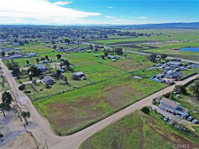 5275 Whispering Oak Way, Paso Robles, CA 93446