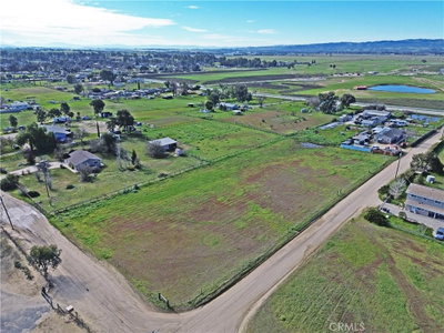 5275 Whispering Oak Way, Paso Robles, CA 93446