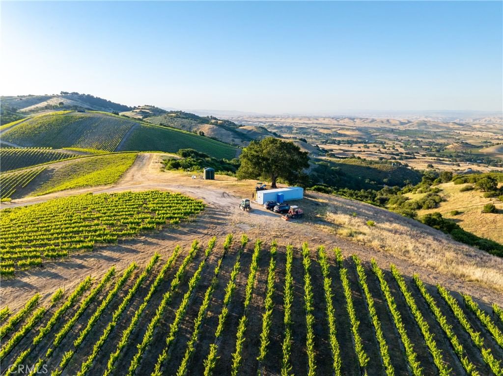 2762 Adelaida Road, Paso Robles, CA, 93446