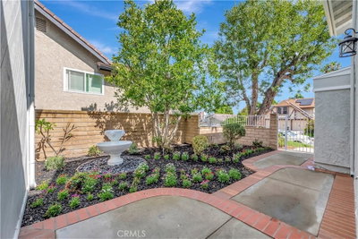 25511 Alisal Ave, Laguna Hills, CA 92653