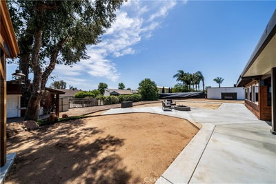 18915 Doving, Riverside, CA 92508