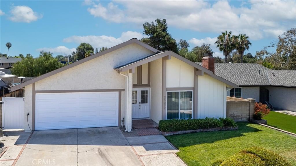 25072 Southport, Laguna Hills, CA, 92653