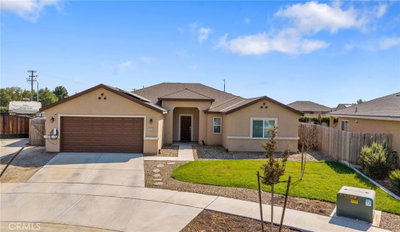 2463 Madeline Drive, Hanford, CA 93230