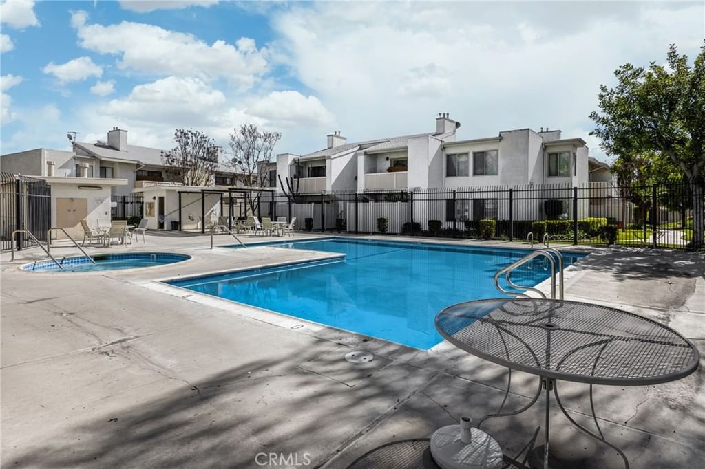 Property photo 28