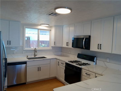 822 PALM Avenue, Hemet, CA 92543