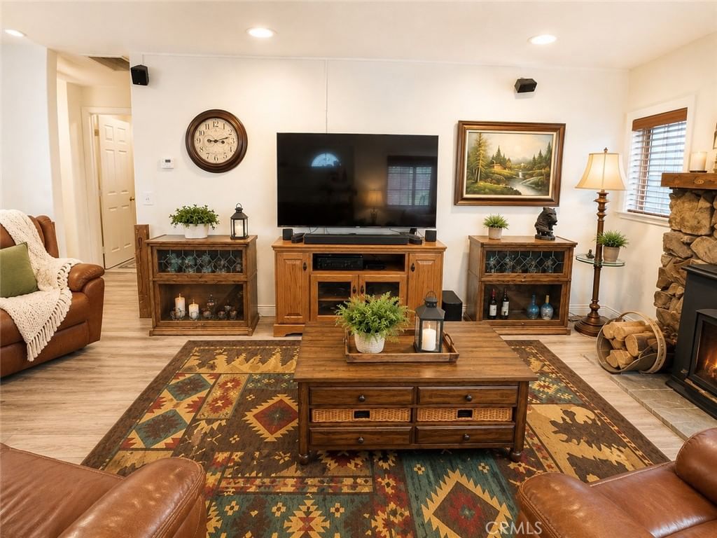 39893 Forest Road, Big Bear Lake, CA, 92315