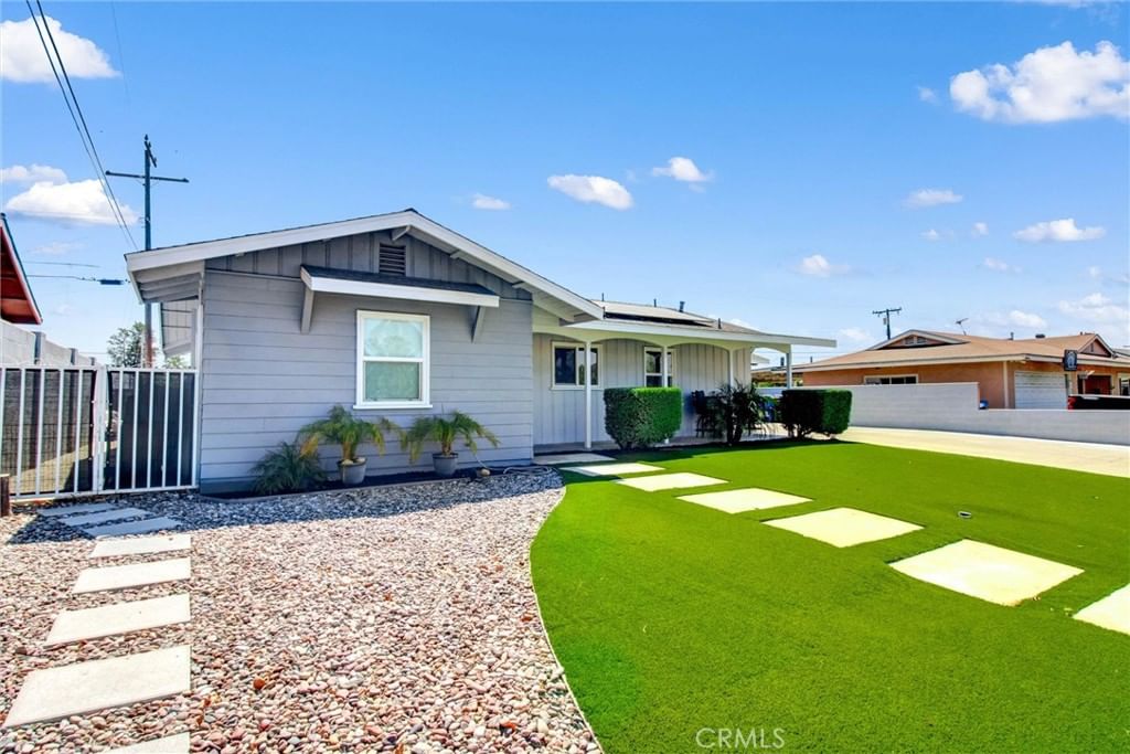 6831 Park Ave, Rialto, CA, 92376