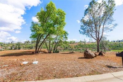 5803 Acorn Ridge Drive, Paradise, CA 95969