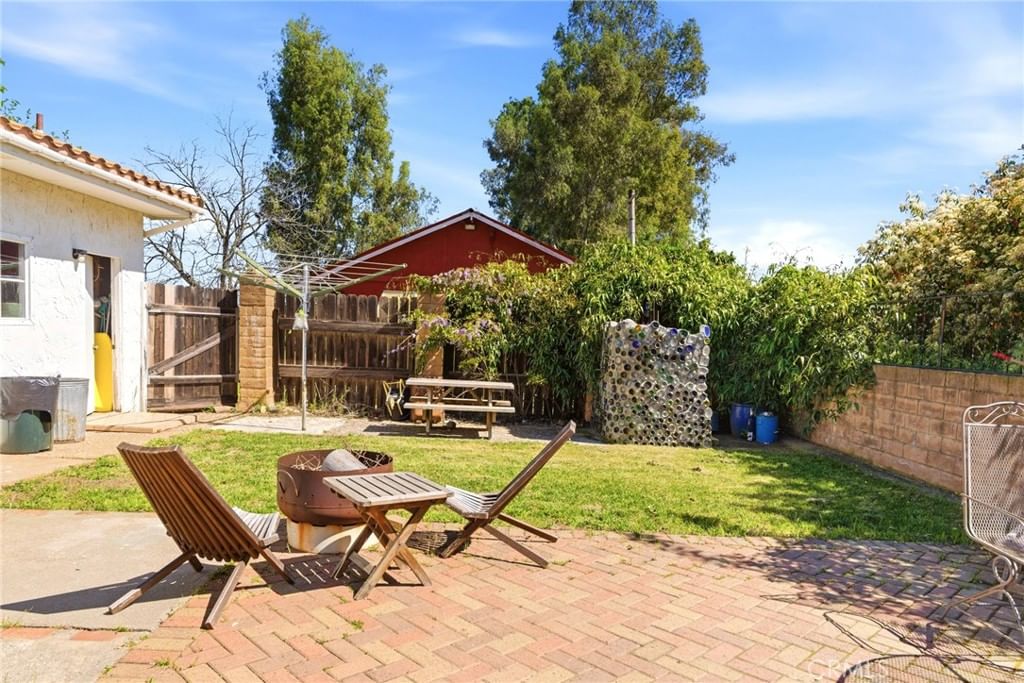 Property photo 25