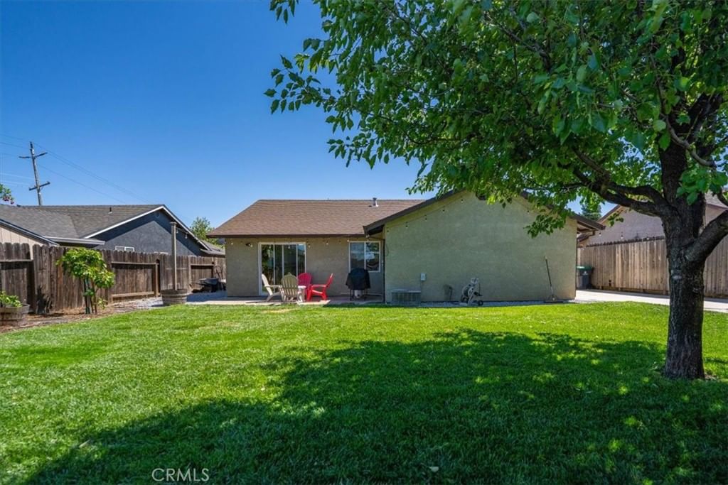 Property photo 35