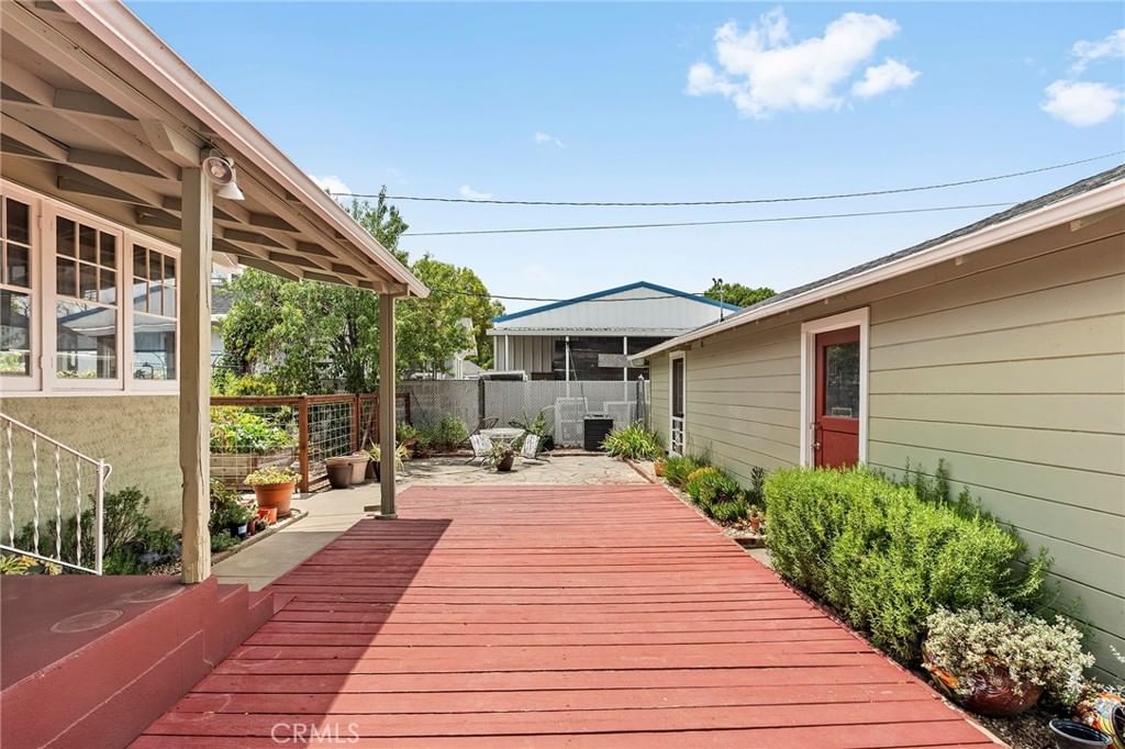 Property photo 34