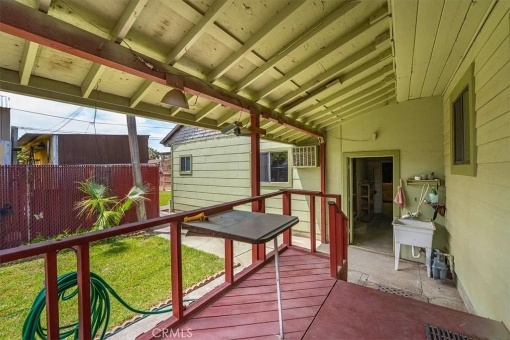 Property photo 28