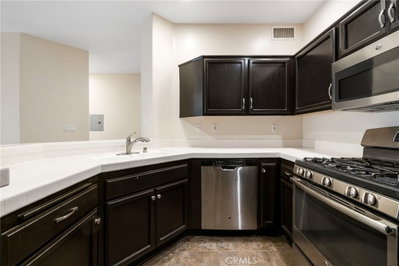 2748 Borchard, Newbury Park, CA 91320