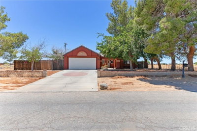 8348 Lime, California City, CA 93505