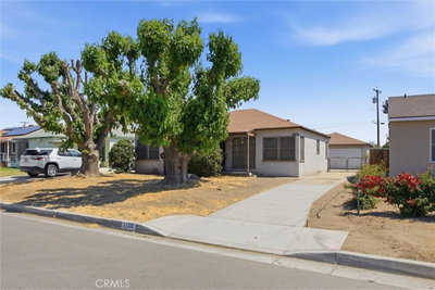 1108 Chester, Bakersfield, CA 93304