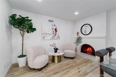 8221 Kentland, West Hills, CA 91304