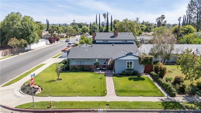 23300 Haynes, West Hills, CA 91307