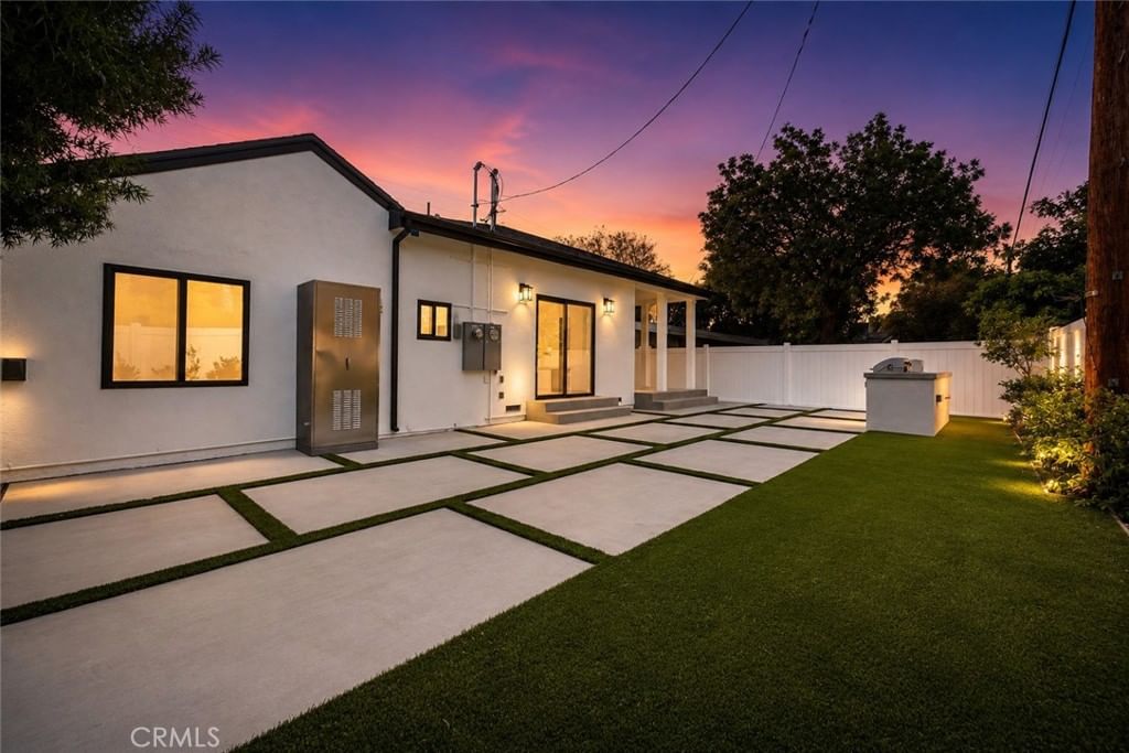 Property photo 28