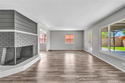 44703 2nd Street, Lancaster, CA 93535