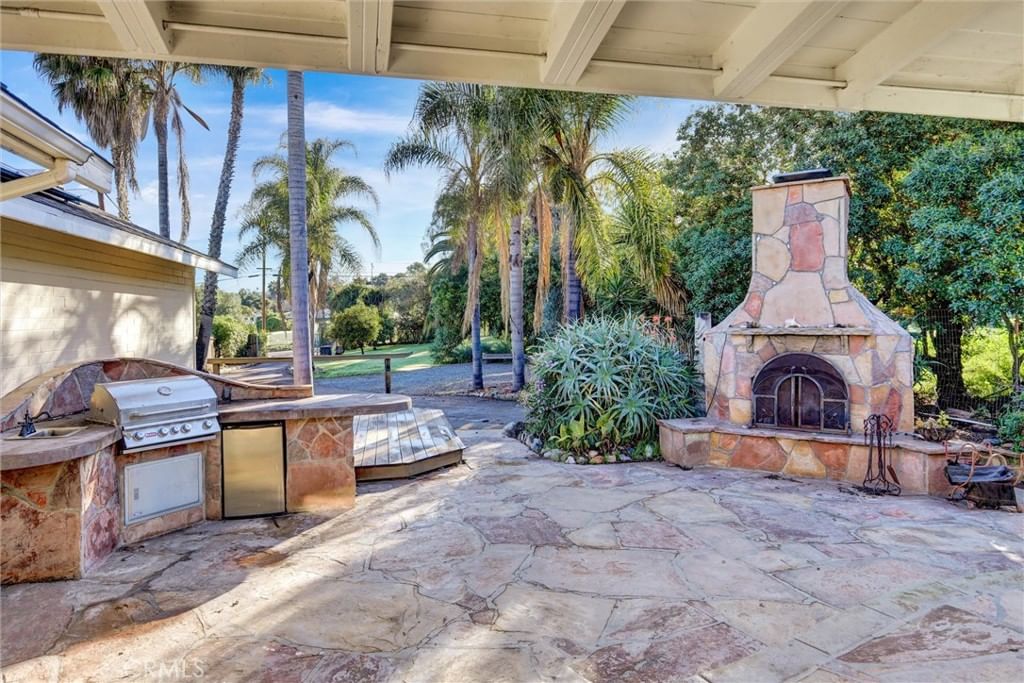 Property photo 33