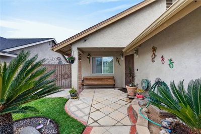 2498 Majestic Prince Court, Perris, CA 92571