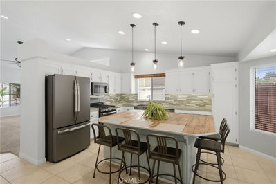 20163 Mapleleaf Court, Wildomar, CA 92595