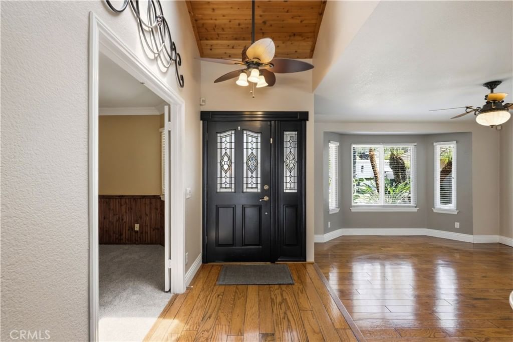 30027 Swan Point, Canyon Lake, CA, 92587