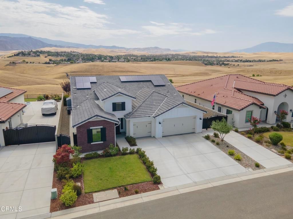 6909 Aquamarine Drive, Bakersfield, CA, 93306