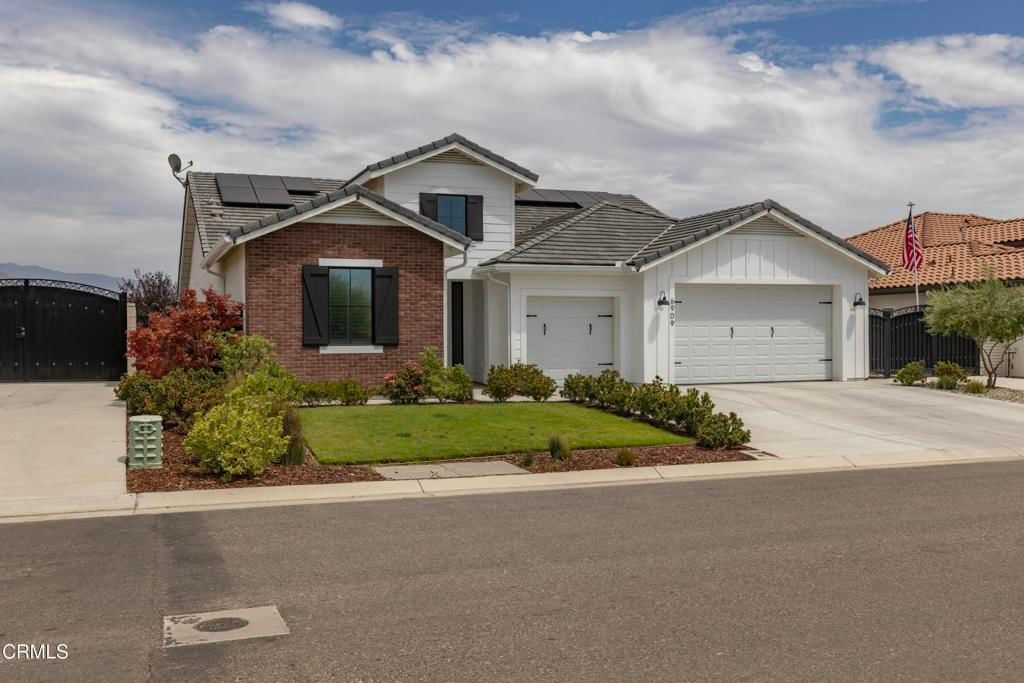 6909 Aquamarine Drive, Bakersfield, CA, 93306