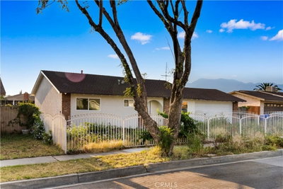 8646 Tamarind Avenue, Fontana, CA 92335