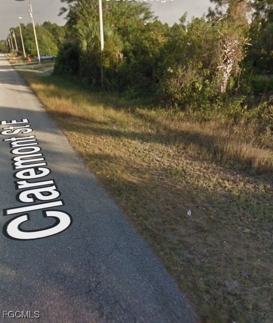 1216 Claremont Street E, Lehigh Acres, FL 33974 photo 3