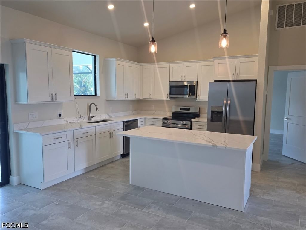 629 NW 28th Terrace, Cape Coral, FL 33993 photo 3