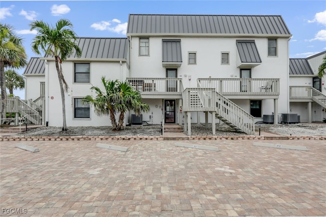 760 Sextant Drive #321, Sanibel, FL 33957 photo 5