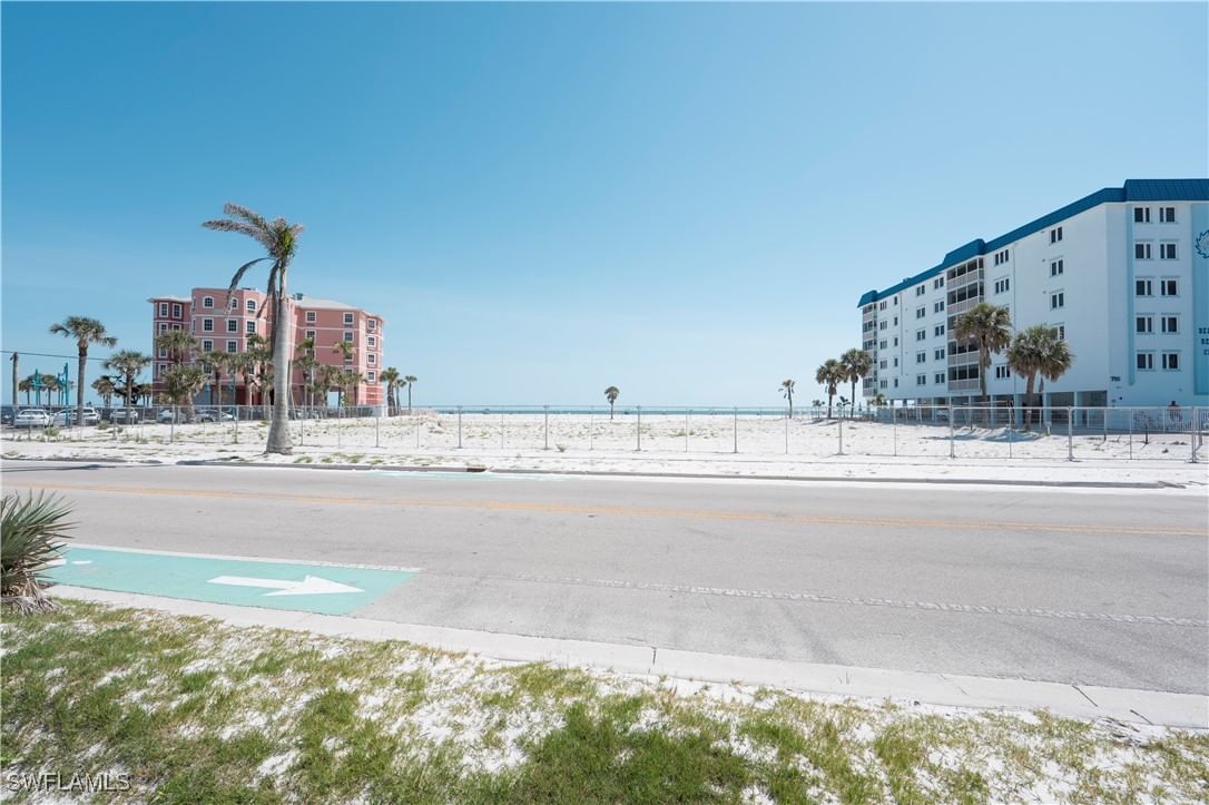 800-802 Estero Boulevard, Fort Myers Beach, FL 33931 photo 4