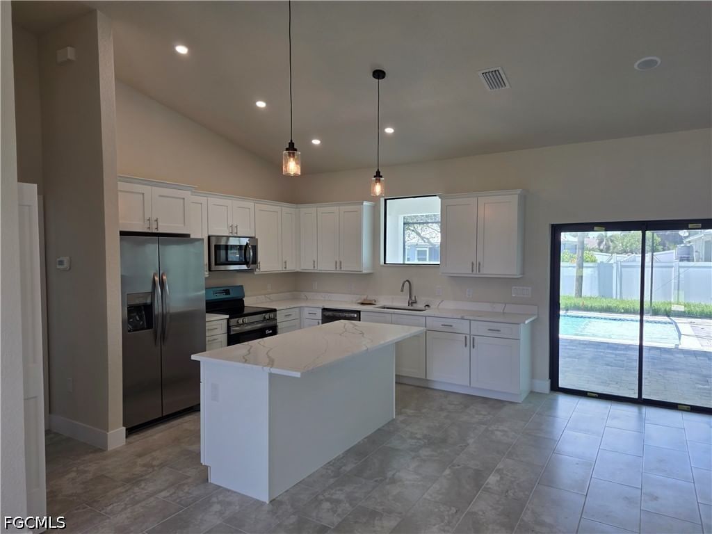 1815 SW 2nd Street, Cape Coral, FL 33991 photo 2