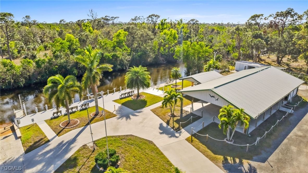 68 Sturbridge Lane, Fort Myers, FL 33908 photo 4