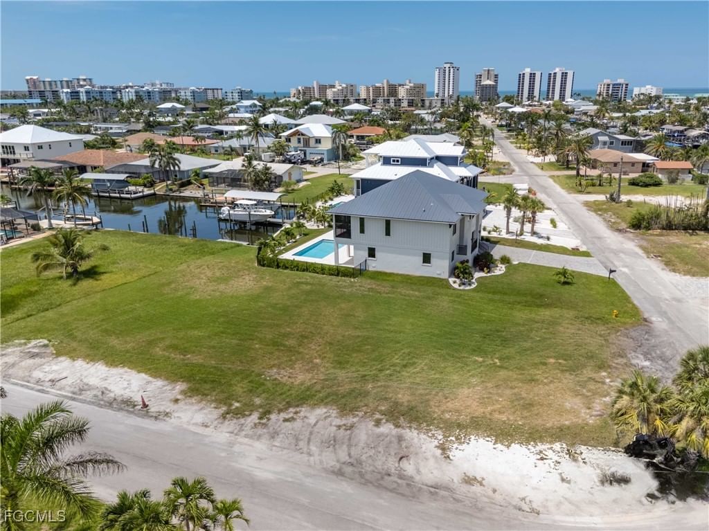 2 Bayview Boulevard, Fort Myers Beach, FL 33931 photo 2