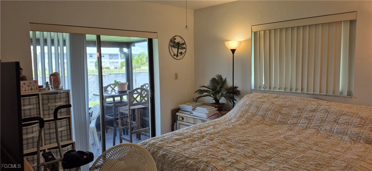 3914 SE 12th Avenue, Cape Coral, FL 33904 photo 2