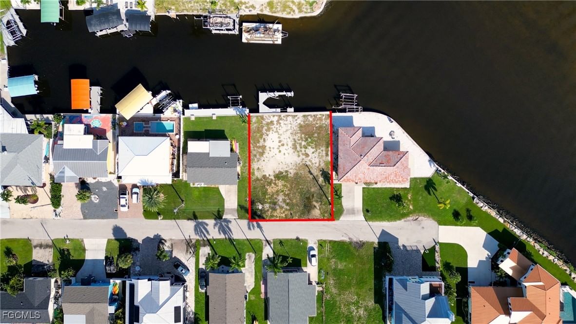 2864 TRIGGERFISH Street, Matlacha, FL 33993 photo 5