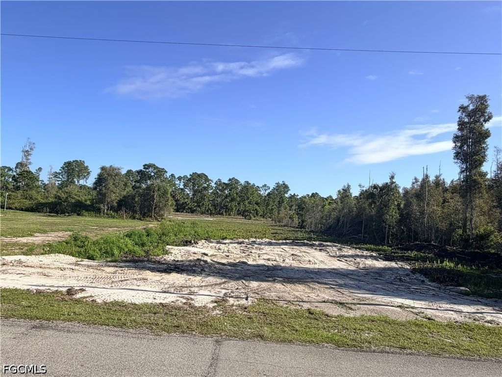 870 Arturo Street E, Lehigh Acres, FL 33974 photo 3
