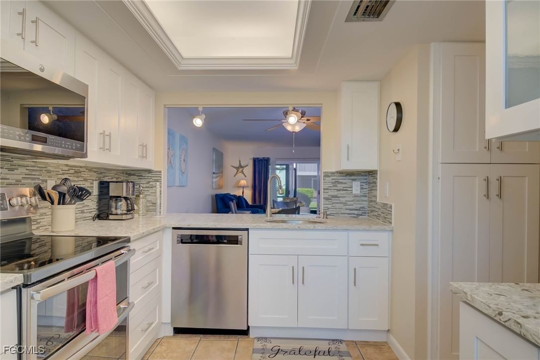 5445 Peppertree Drive #9, Fort Myers, FL 33908 photo 2