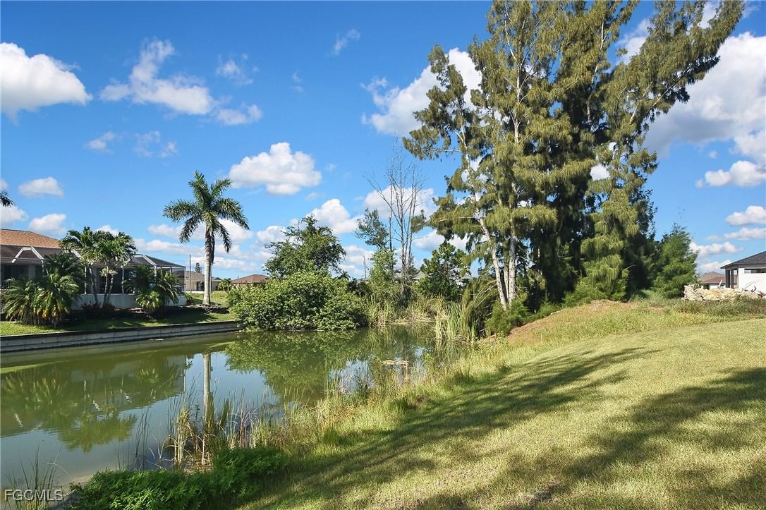 1820 NW 21ST Street, Cape Coral, FL 33993 photo 2