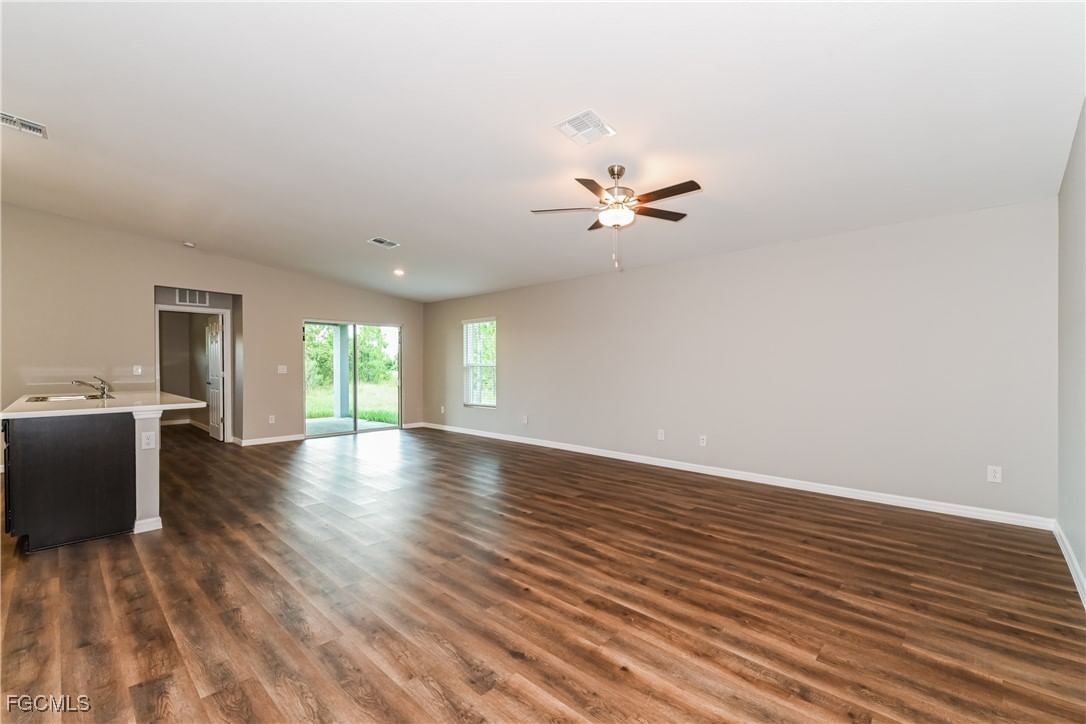 3507 26TH Street SW, Lehigh Acres, FL 33976 photo 2