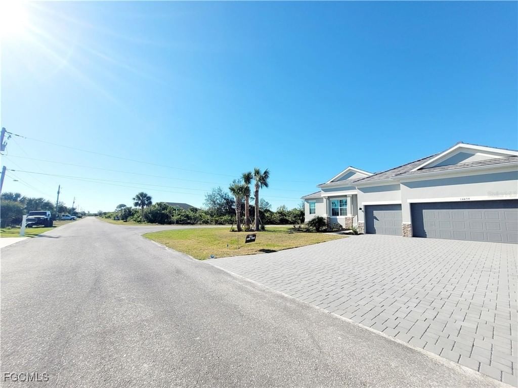 14442 Amestoy Avenue, Port Charlotte, FL 33981 photo 5