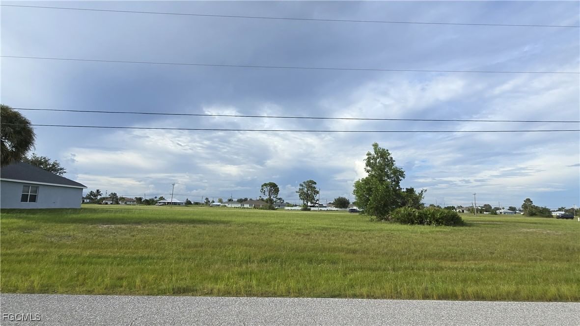 617 NW 15th Terrace, Cape Coral, FL 33993 photo 3