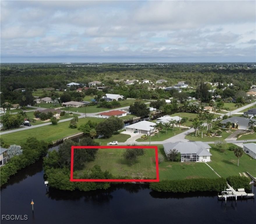3690 Peace River Drive, Punta Gorda, FL 33983 photo 2