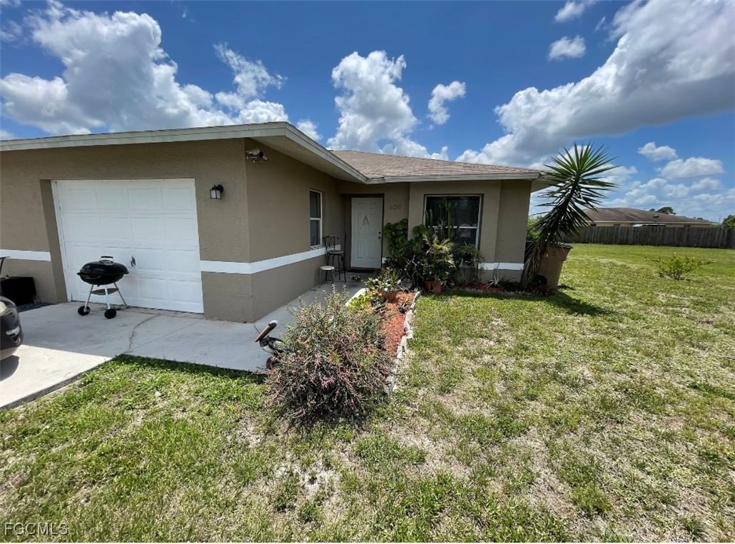 123 Meadow Road, Lehigh Acres, FL 33973 photo 4